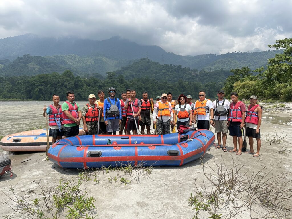 River Rafting Training Team